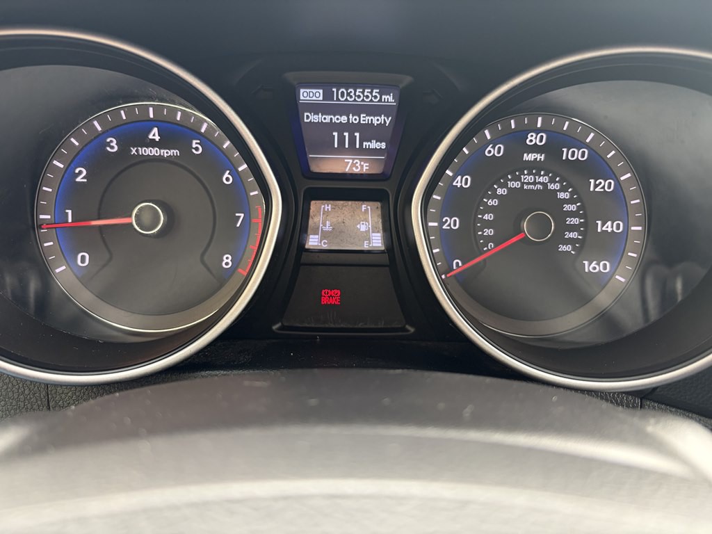 2013 Hyundai Elantra Image 10