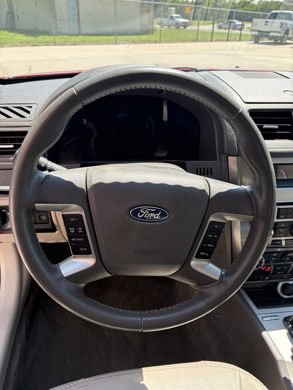 2012 Ford Fusion Image 9
