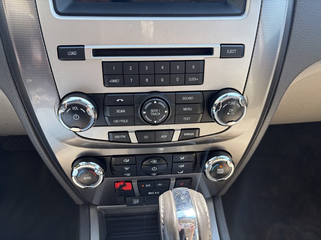2012 Ford Fusion Image 15