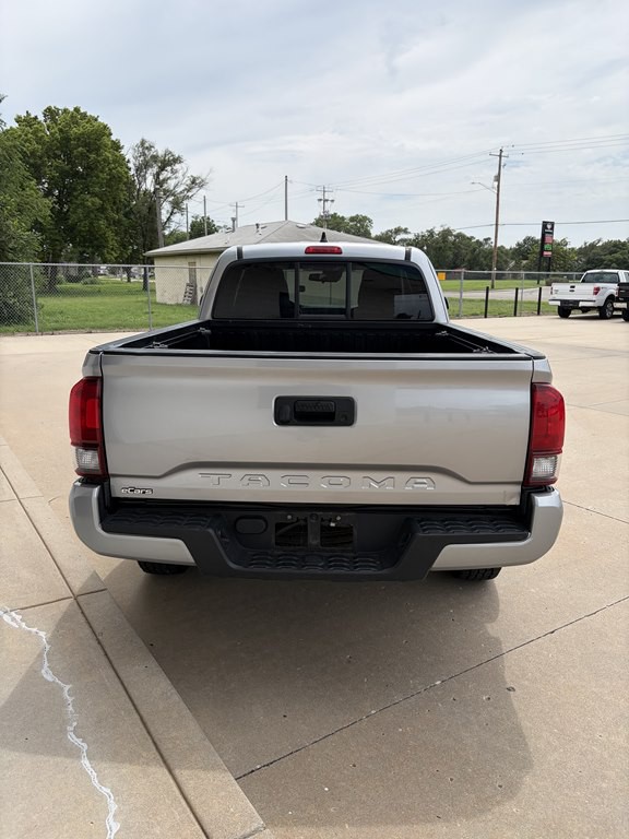 2023 Toyota Tacoma Image 5