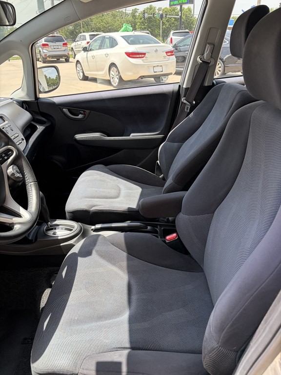 2010 Honda Fit Image 7