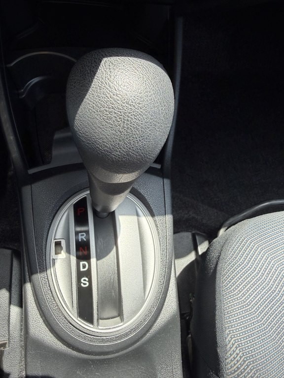 2010 Honda Fit Image 14