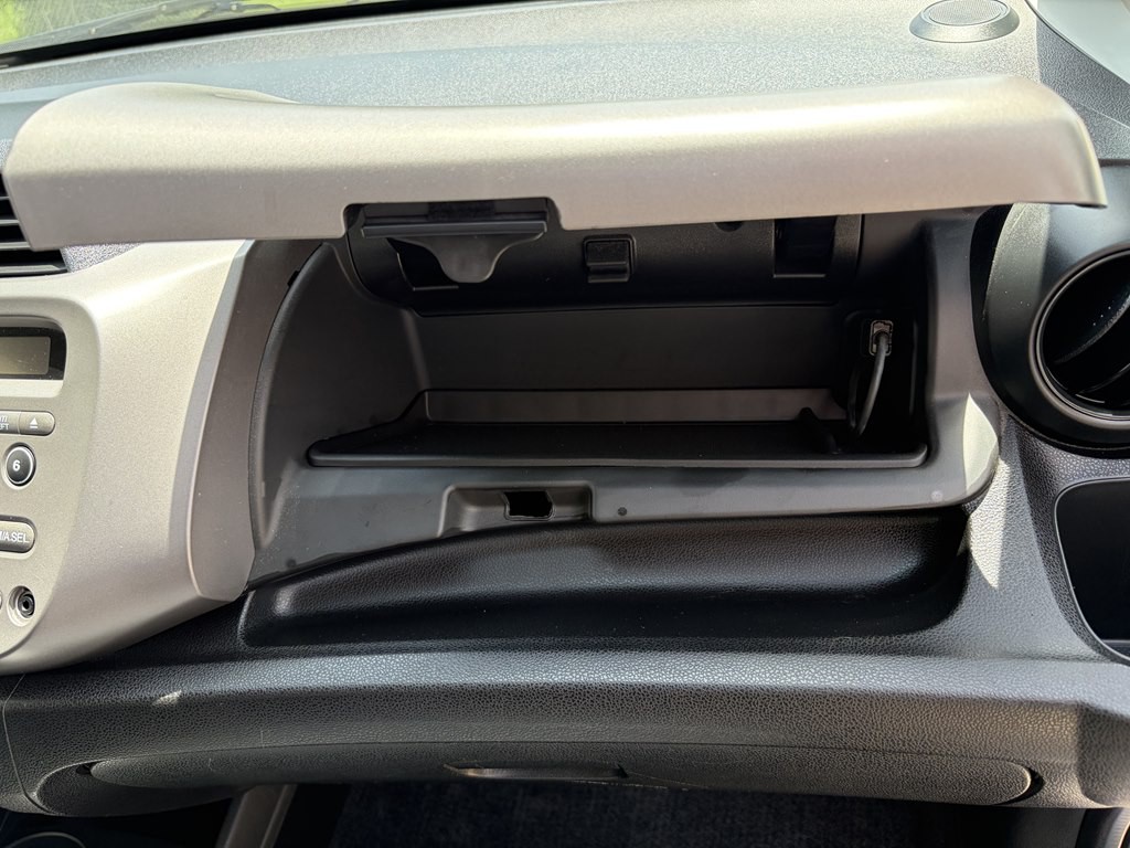 2010 Honda Fit Image 18