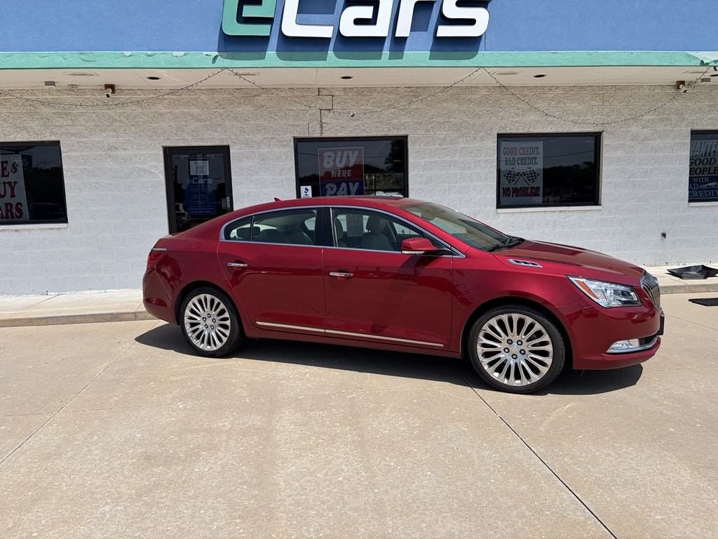2014 Buick Lacrosse Image 2