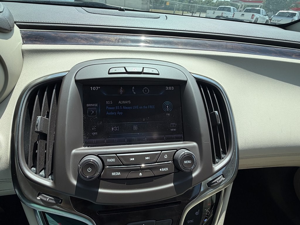 2014 Buick Lacrosse Image 12