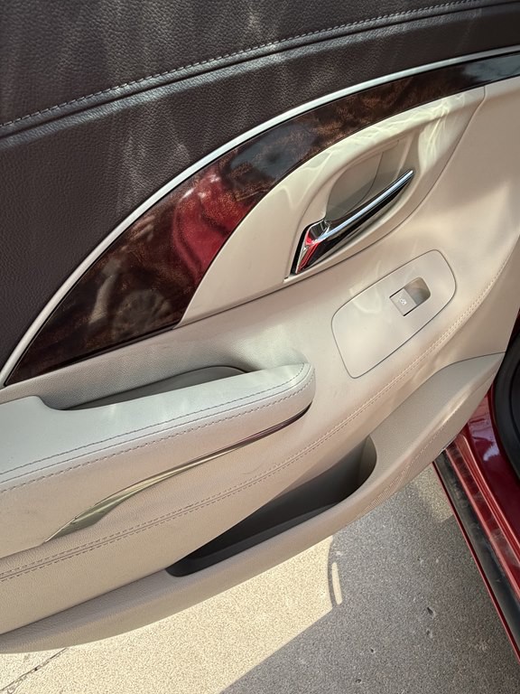 2014 Buick Lacrosse Image 21