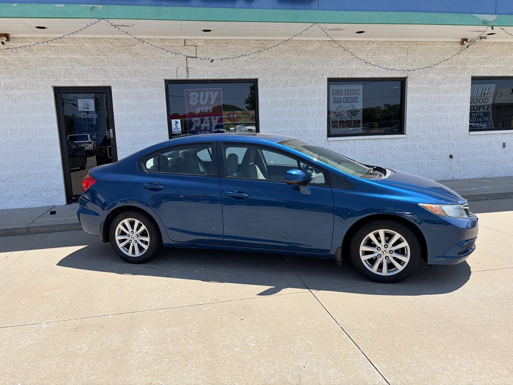 2012 Honda Civic Image 2