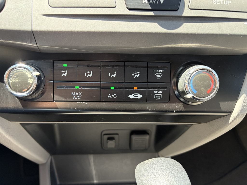 2012 Honda Civic Image 15