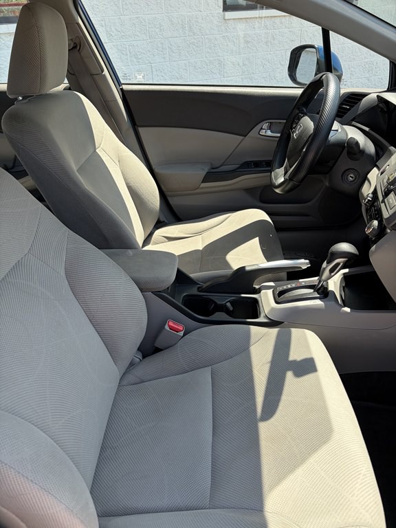 2012 Honda Civic Image 19