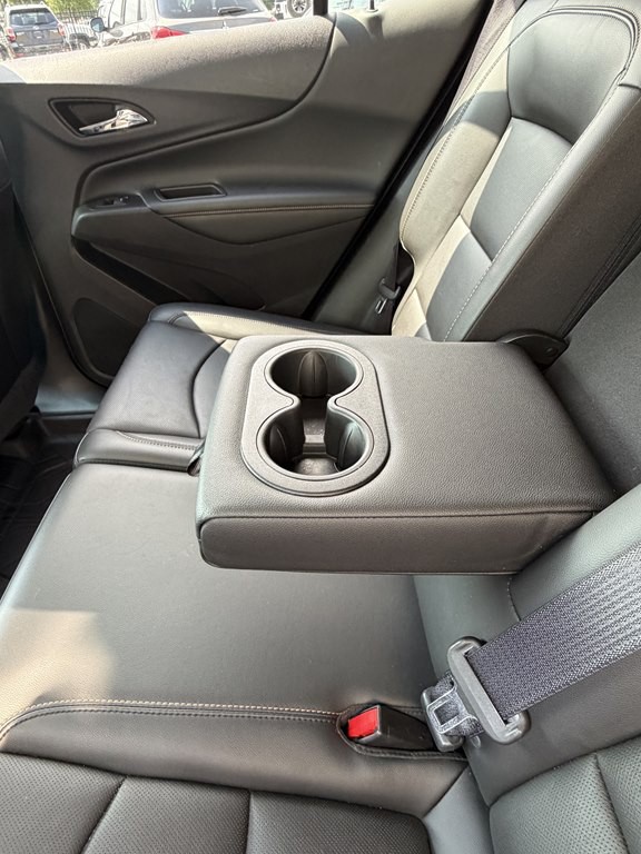 2018 Chevrolet Equinox Image 25