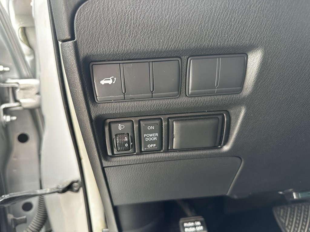 2018 Nissan Armada Image 5