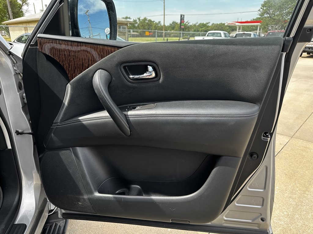 2018 Nissan Armada Image 12