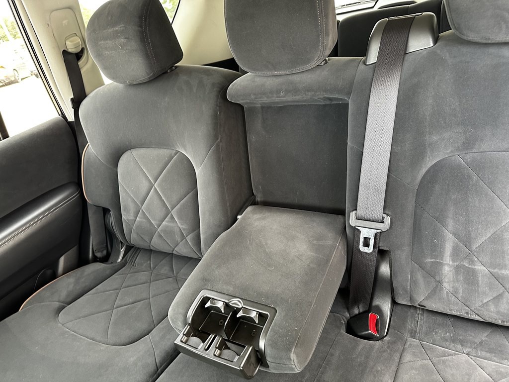2018 Nissan Armada Image 18