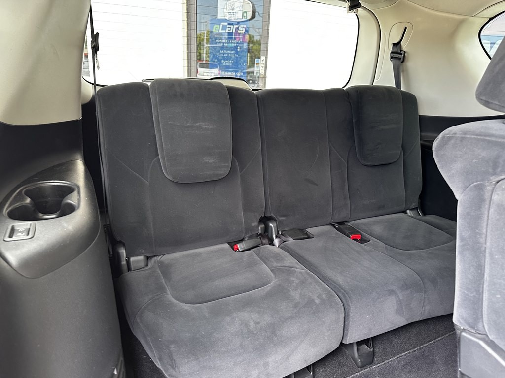 2018 Nissan Armada Image 23