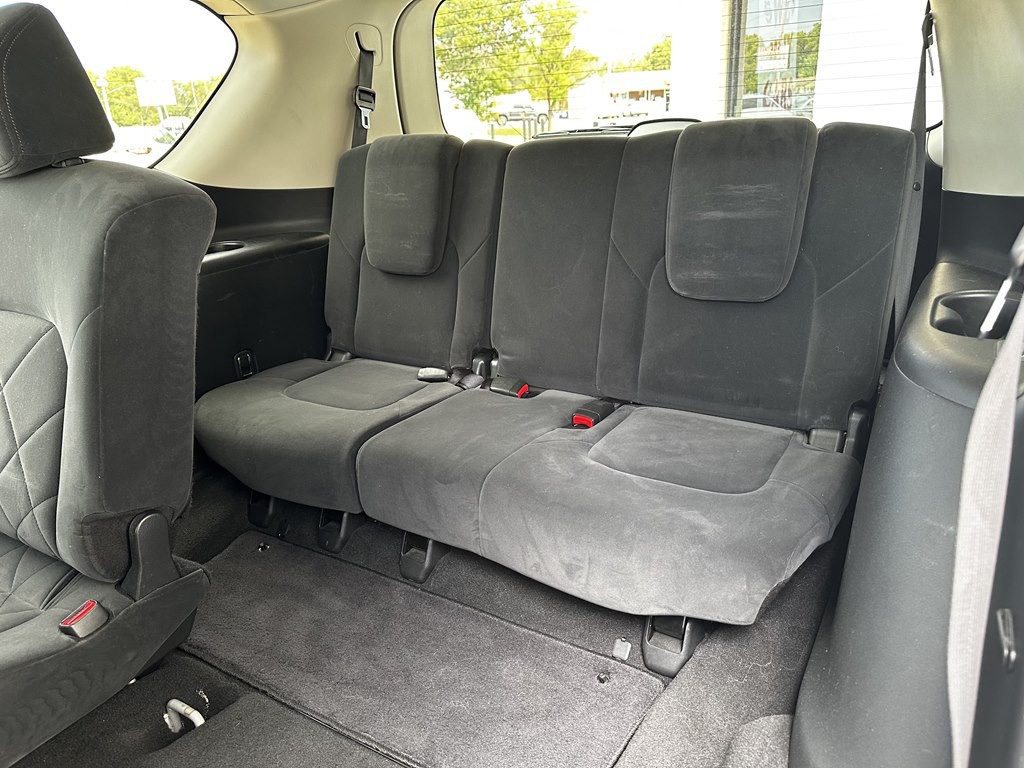 2018 Nissan Armada Image 24