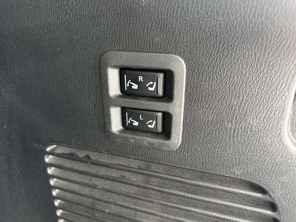 2018 Nissan Armada Image 27