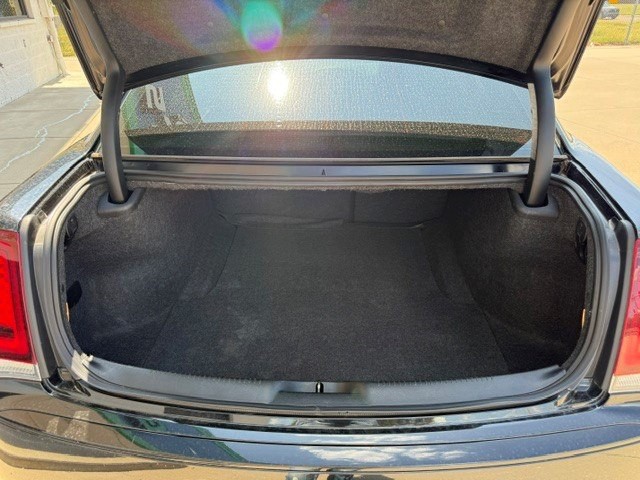 2019 Chrysler 300 Image 19