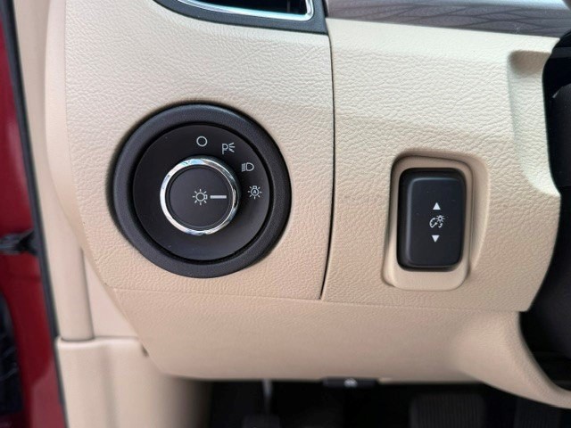 2016 Ford Taurus Image 11