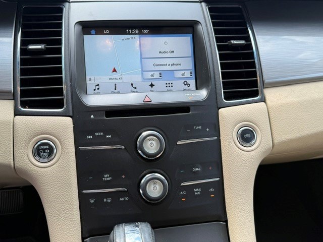 2016 Ford Taurus Image 14