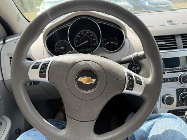 2012 Chevrolet Malibu Image 14