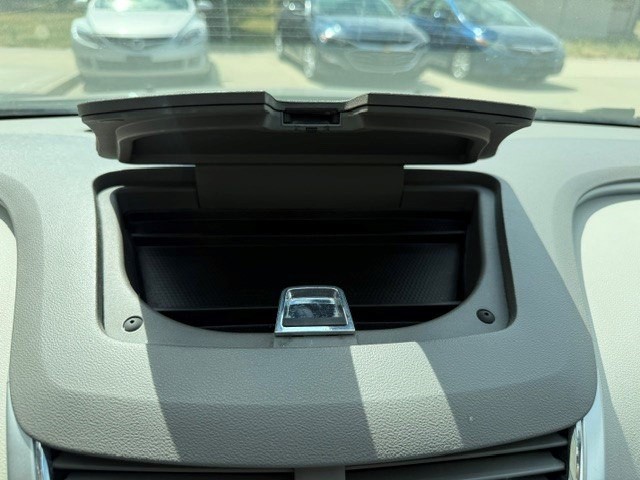 2012 Chevrolet Malibu Image 16