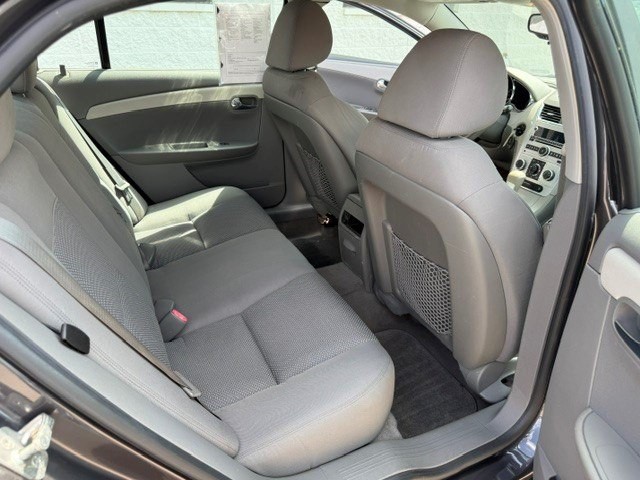 2012 Chevrolet Malibu Image 19