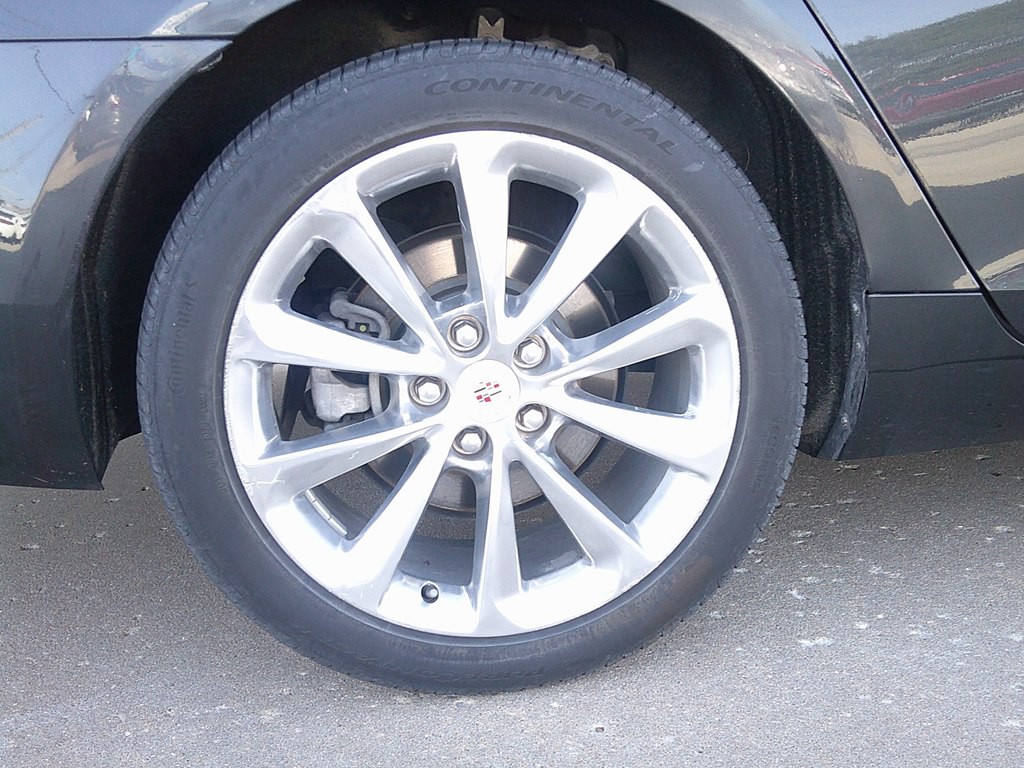 2013 Cadillac XTS Image 5