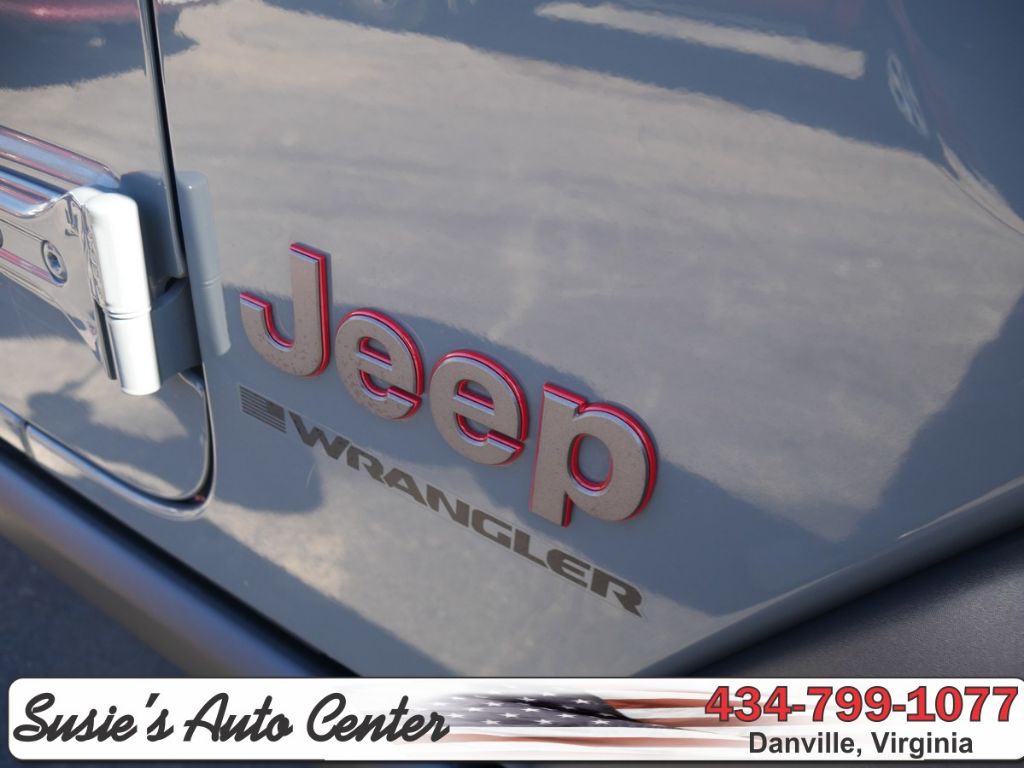 2025 Jeep Wrangler Image 7