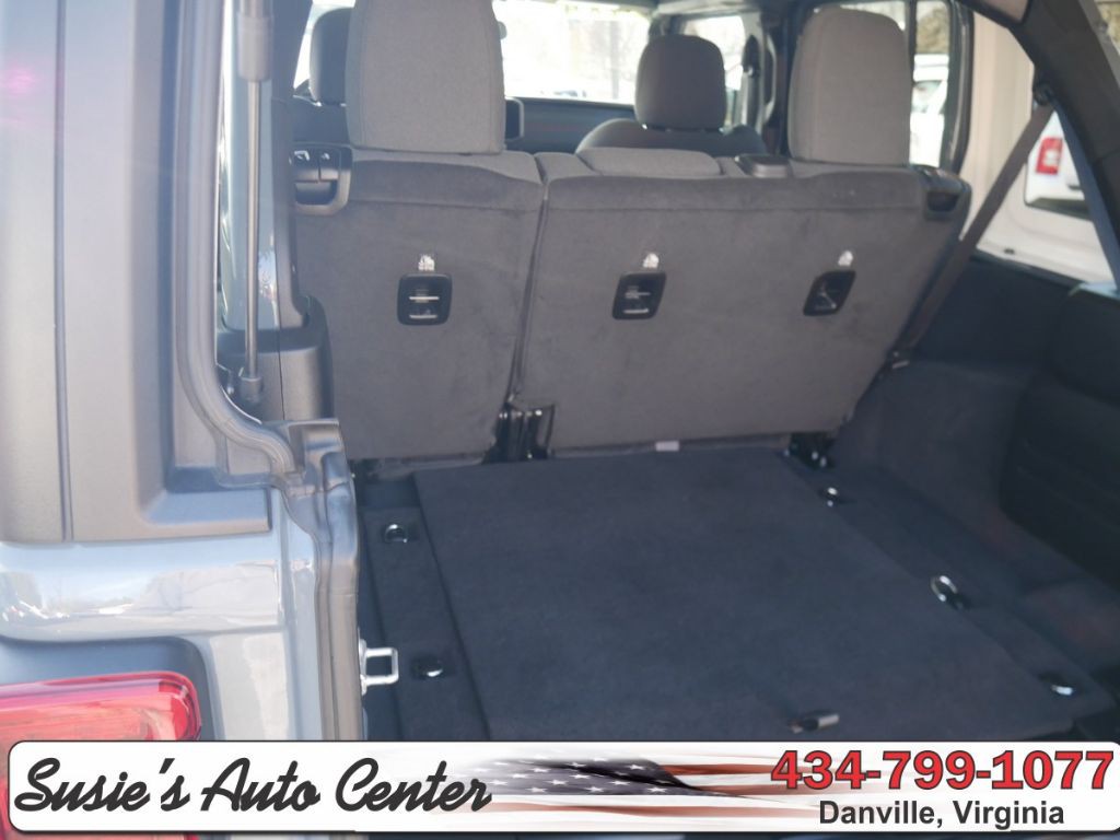 2025 Jeep Wrangler Image 20