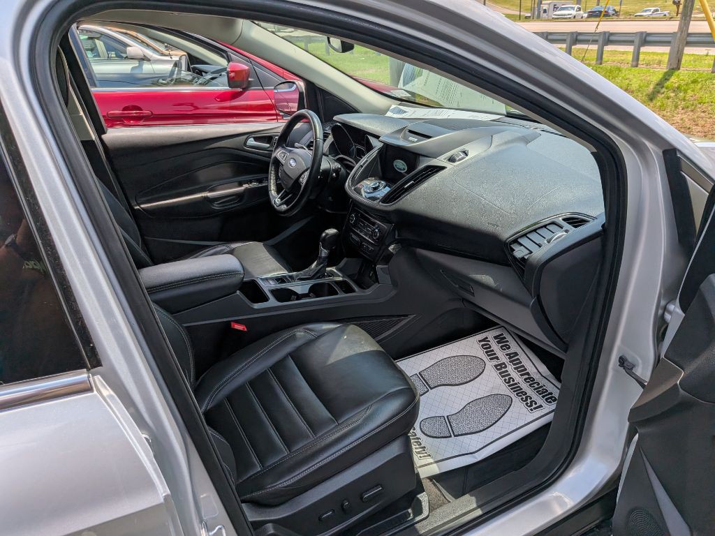 2017 Ford Escape Image 9