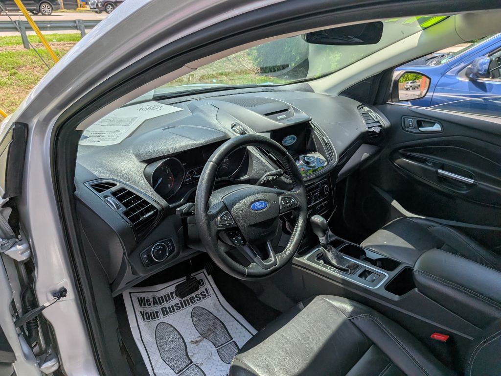 2017 Ford Escape Image 17