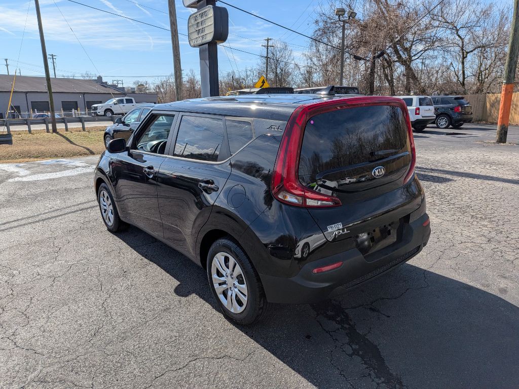 2020 Kia Soul Image 3