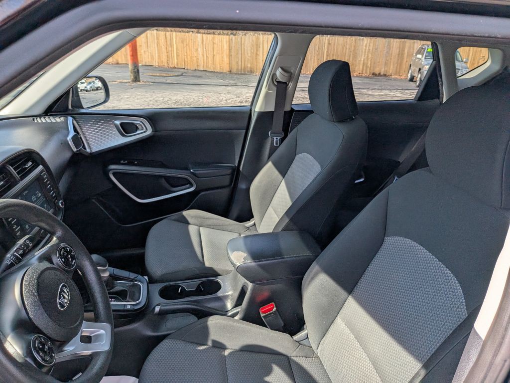 2020 Kia Soul Image 18