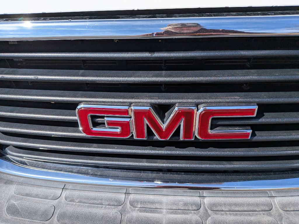 2017 GMC Savana Image 6