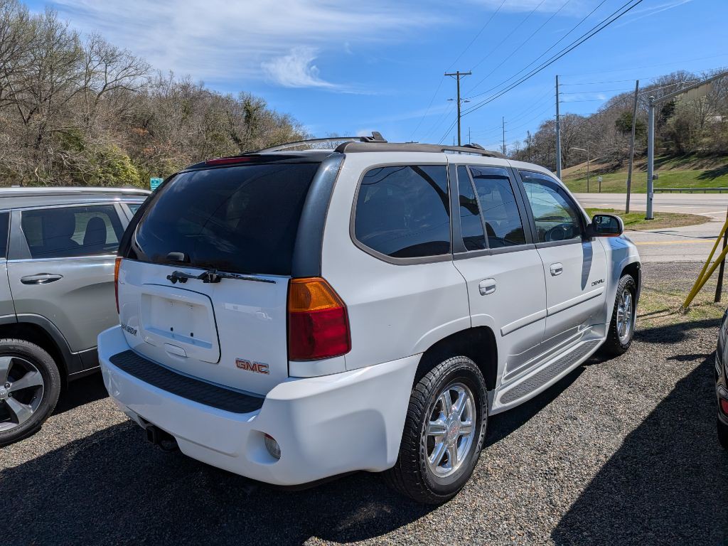 2005 GMC Envoy Image 5