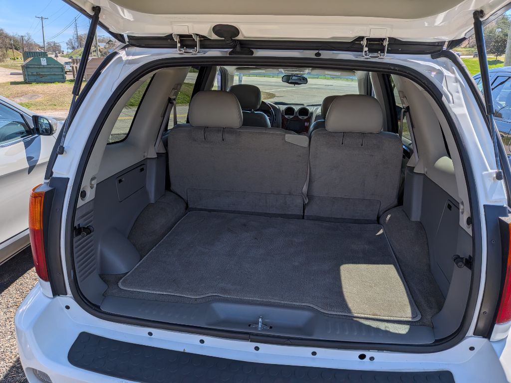 2005 GMC Envoy Image 12