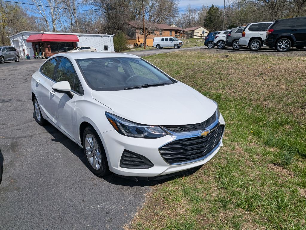2019 Chevrolet Cruze Image 6