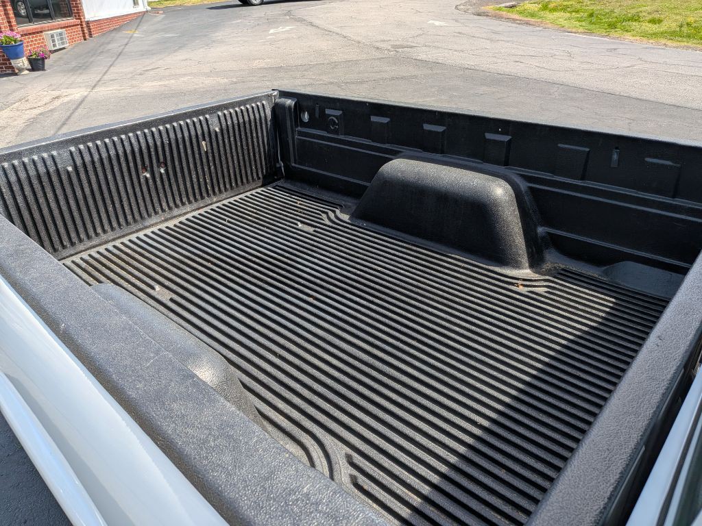 1999 Chevrolet S10 Image 8