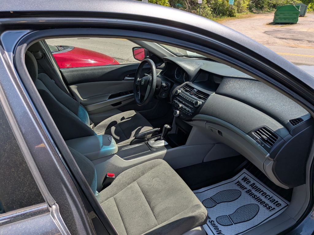 2009 Honda Accord Image 8