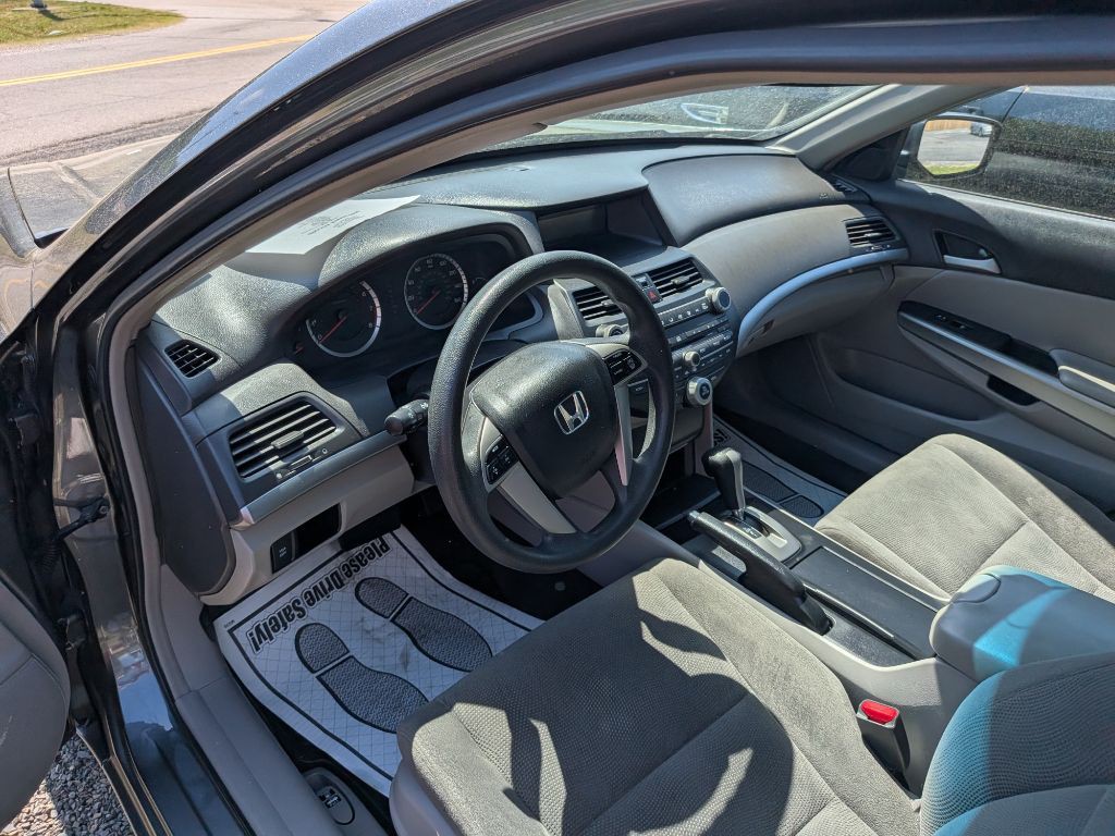 2009 Honda Accord Image 12