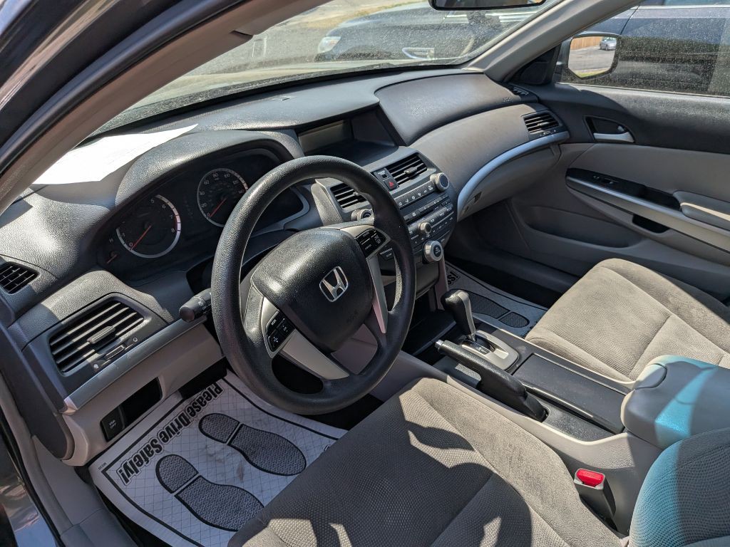 2009 Honda Accord Image 15