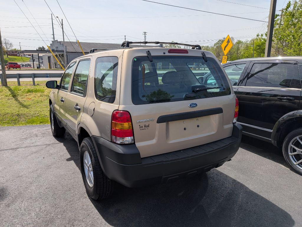 2007 Ford Escape Image 3