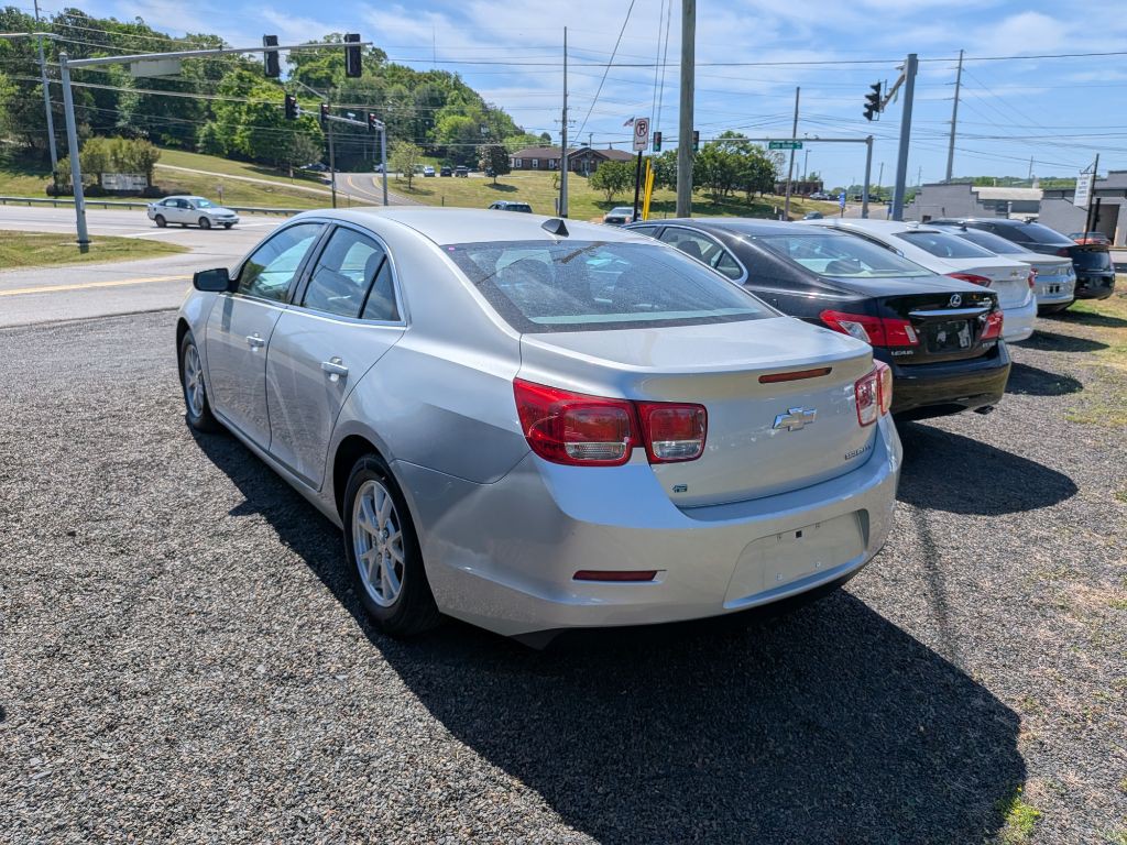 2014 Chevrolet Malibu Image 5