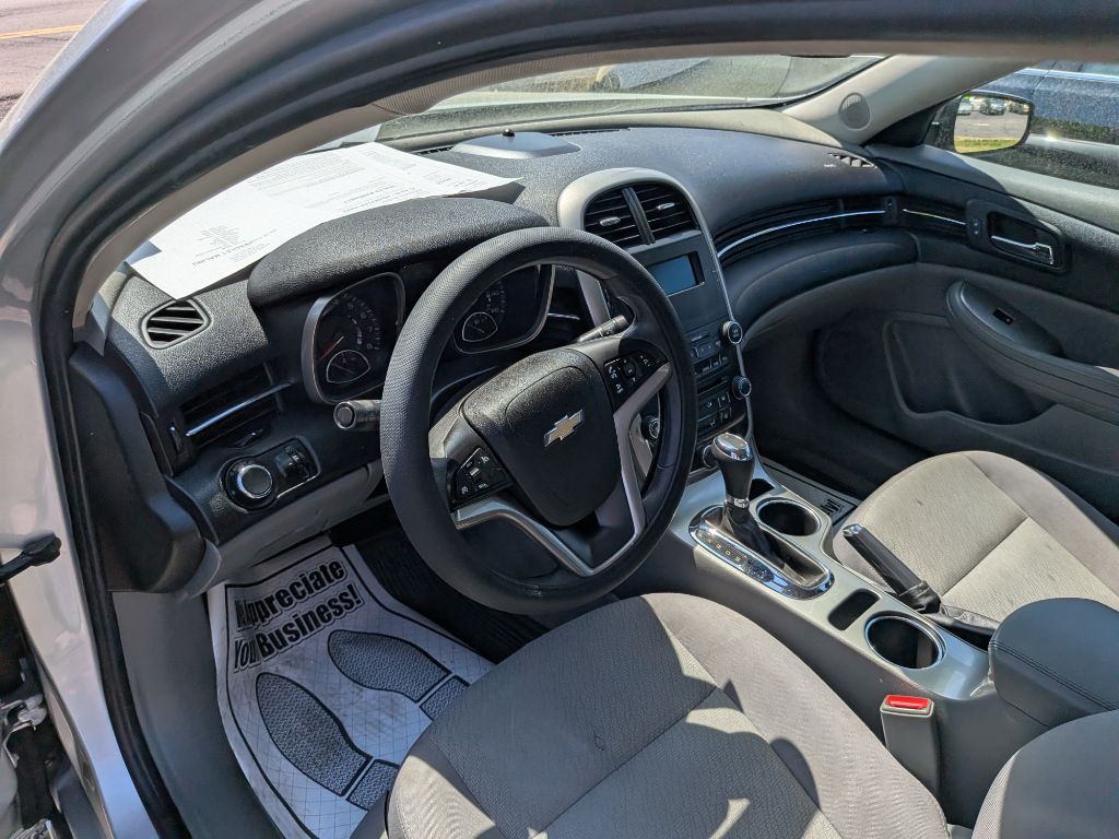 2014 Chevrolet Malibu Image 12
