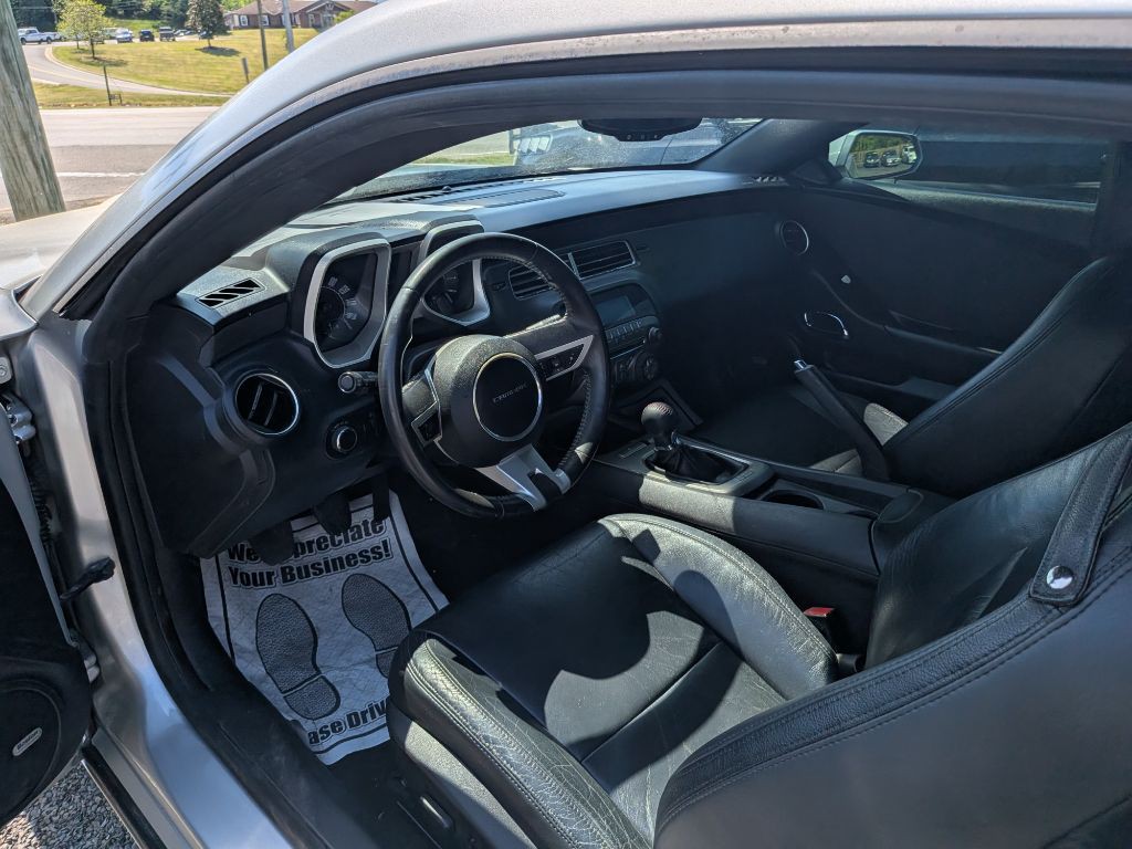 2011 Chevrolet Camaro Image 10