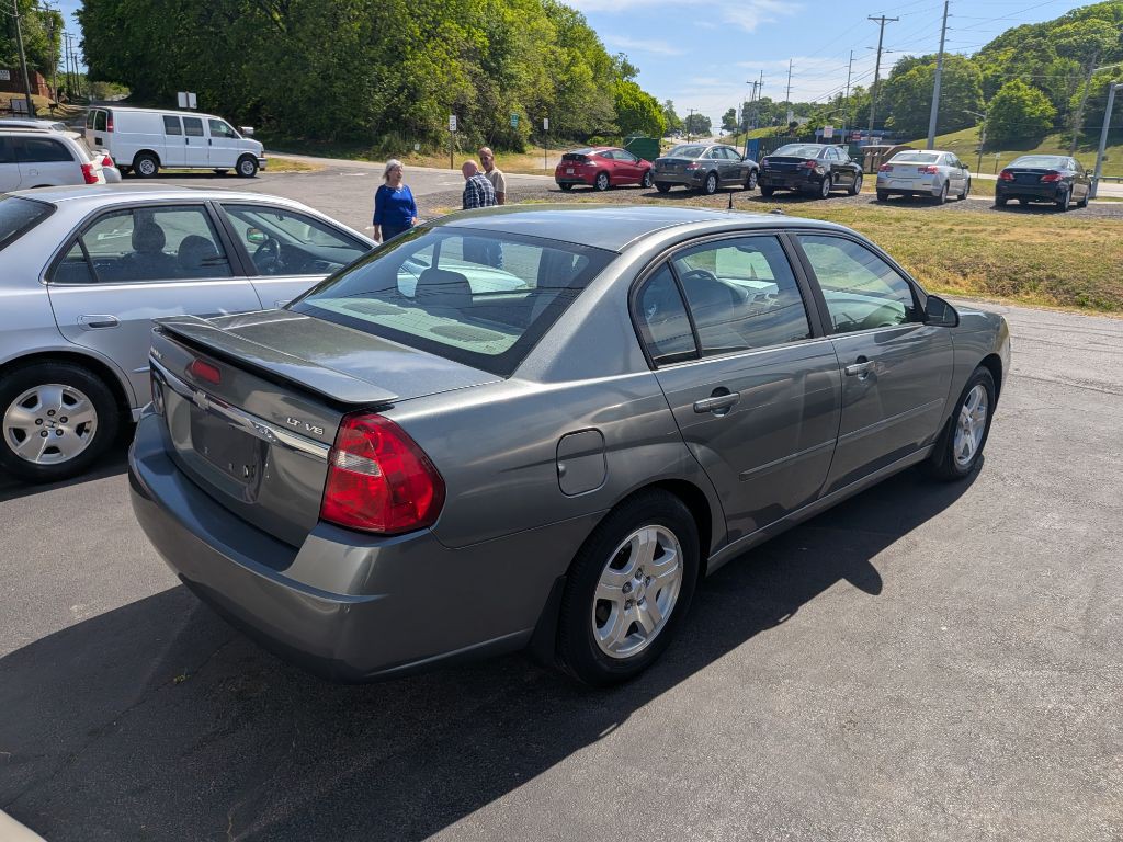 2004 Chevrolet Malibu Image 4