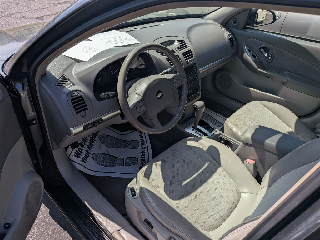2004 Chevrolet Malibu Image 14