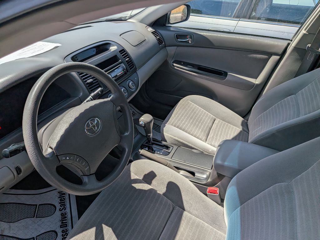 2005 Toyota Camry Image 14