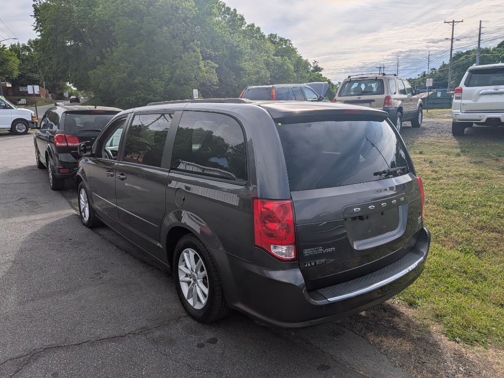 2015 Dodge Grand Caravan Image 3