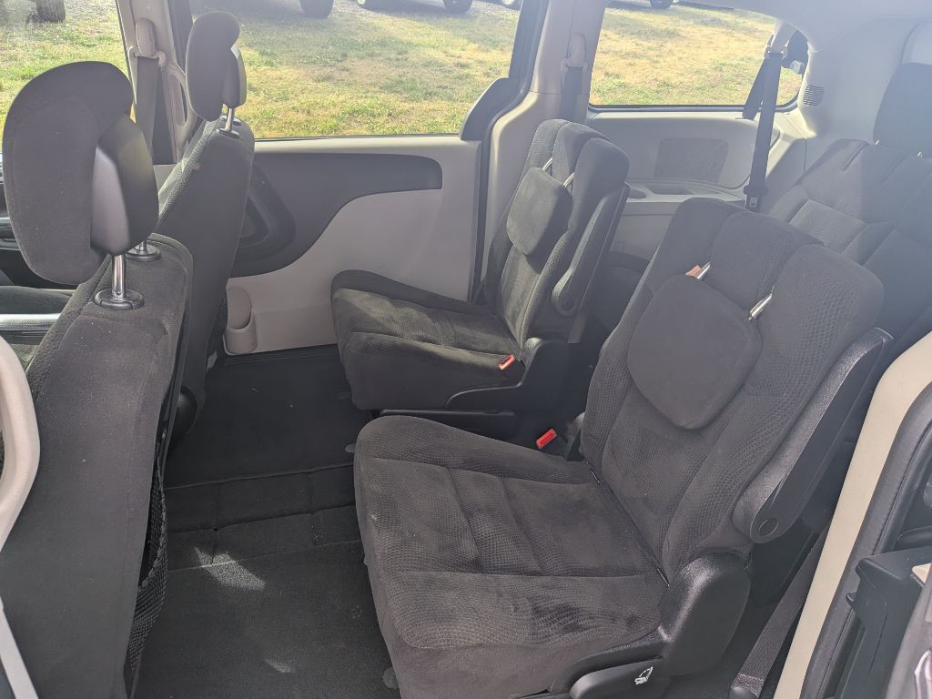 2015 Dodge Grand Caravan Image 16